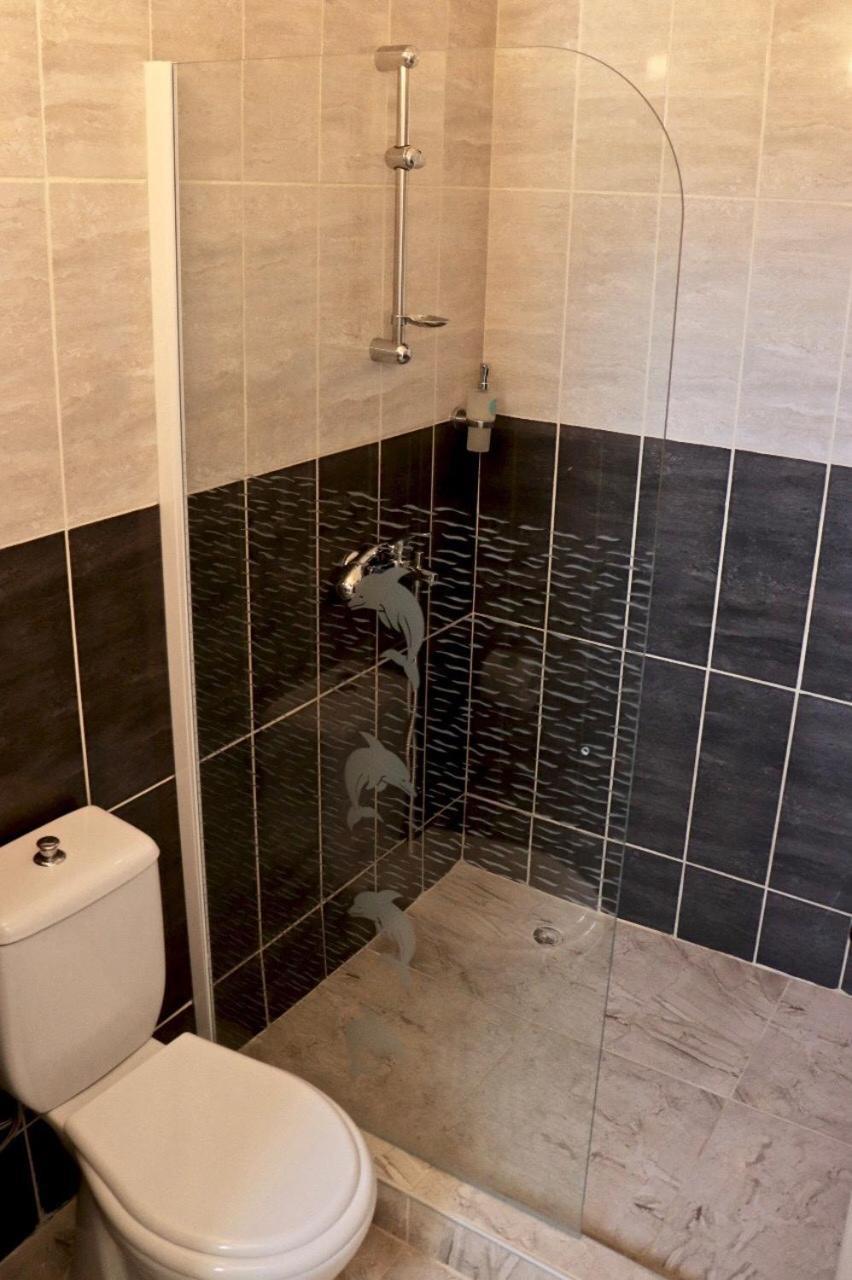 Meryem'S Hotel Agios Epiktitos ภายนอก รูปภาพ