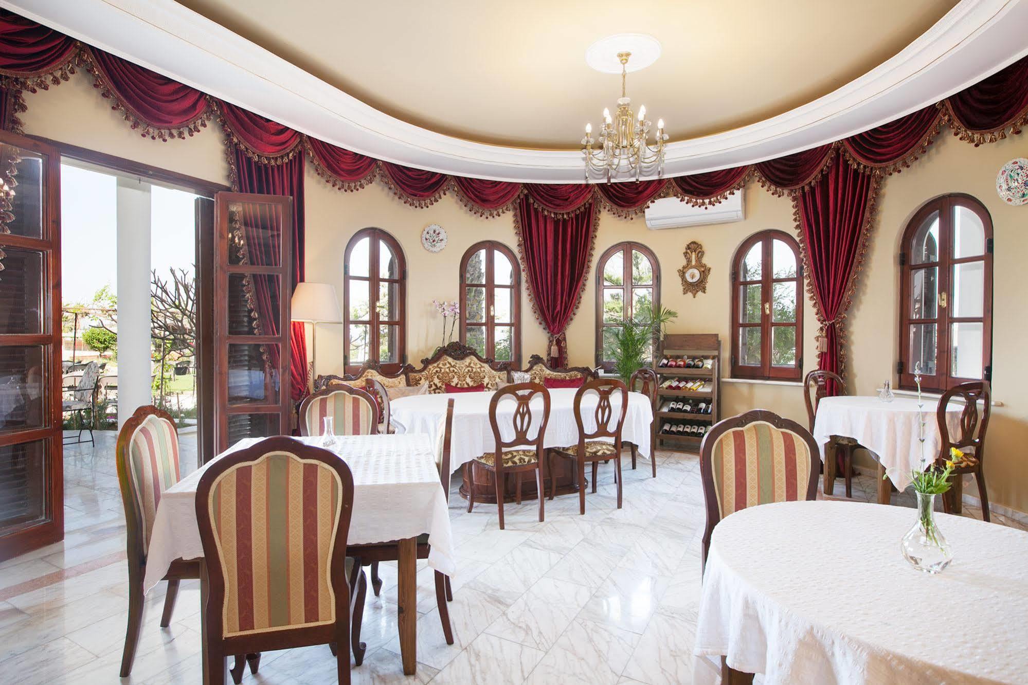 Meryem'S Hotel Agios Epiktitos ภายนอก รูปภาพ